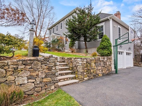 24 Brook Street, Shrewsbury MA 01545