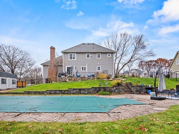 24 Brook Street, Shrewsbury MA 01545