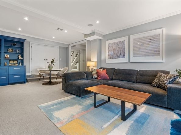 1292 Walnut St, Newton MA 02461