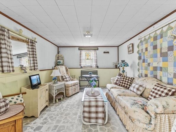 57 Carver Dr, Bridgewater MA 02324