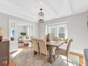 17 Metcalf St, Boston MA 02131