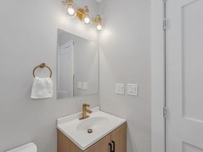 17 Metcalf St, Boston MA 02131