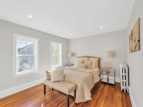 17 Metcalf St, Boston MA 02131