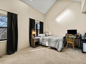 33 Maplewood Avenue 21, Gloucester MA 01930