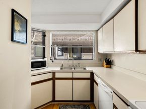 33 Maplewood Avenue 21, Gloucester MA 01930