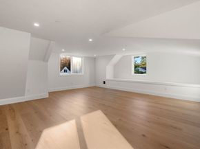 956 Walnut Street 7, Newton MA 02461