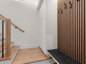 956 Walnut Street 7, Newton MA 02461