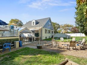 42 Walnut St, Saugus MA 01906