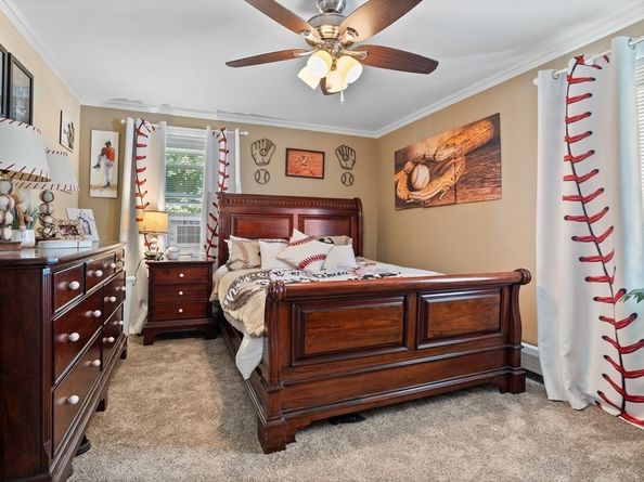 42 Walnut St, Saugus MA 01906