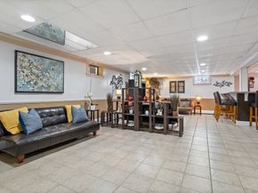 42 Walnut St, Saugus MA 01906