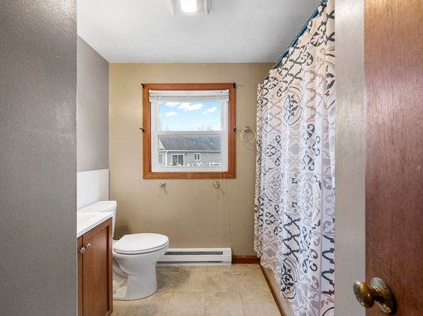 15 Cumberland St, Worcester MA 01606