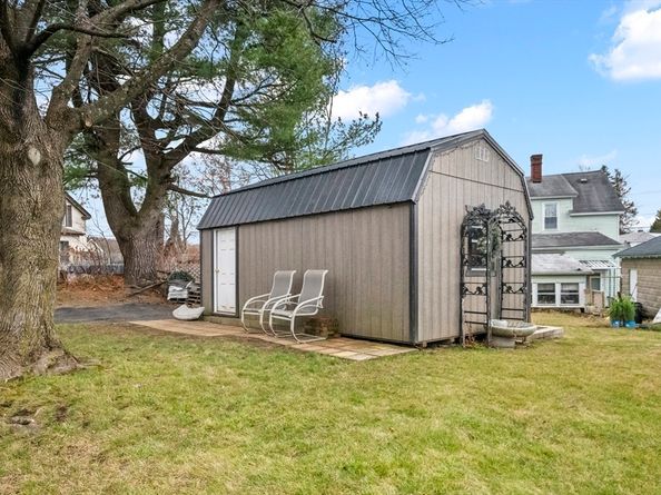 15 Cumberland St, Worcester MA 01606