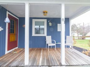 81 Edgewater Drive, Framingham MA 01702