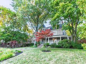 159 Washington St 4, Newton MA 02458