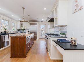 159 Washington St 4, Newton MA 02458