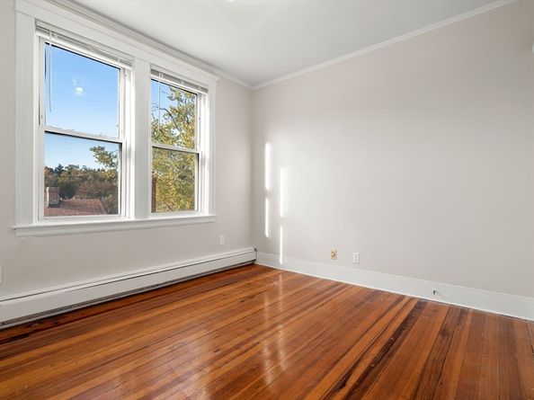 33 Shannon St 3, Boston MA 02135