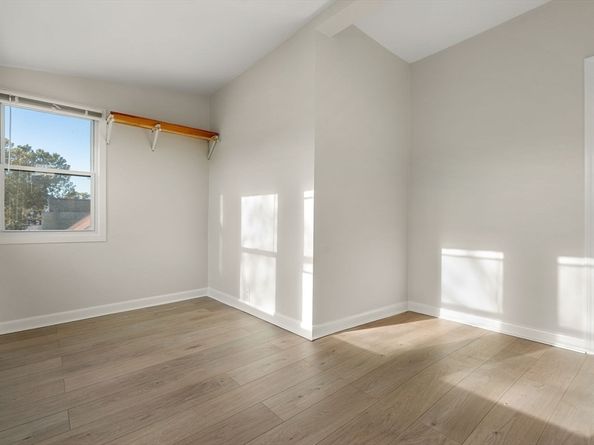 33 Shannon St 3, Boston MA 02135