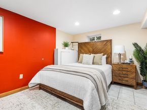 20 Lantern Ln, Burlington MA 01803