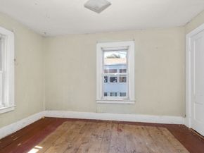 99 North St, Southbridge MA 01550
