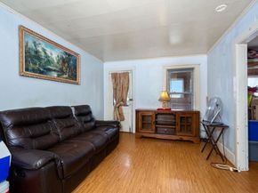 99 North St, Southbridge MA 01550