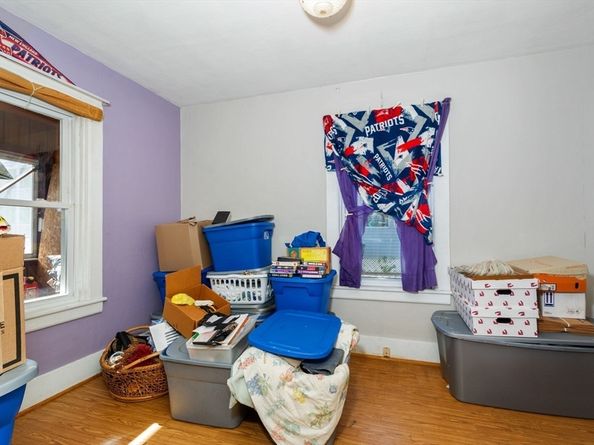 99 North St, Southbridge MA 01550