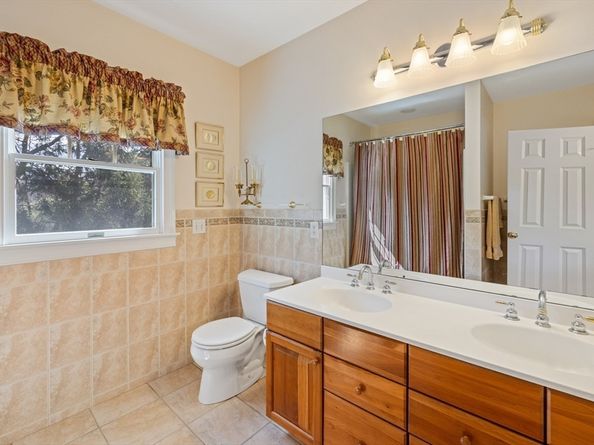 2 Marlboro Road, Lexington MA 02421