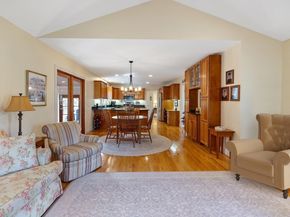 2 Marlboro Road, Lexington MA 02421