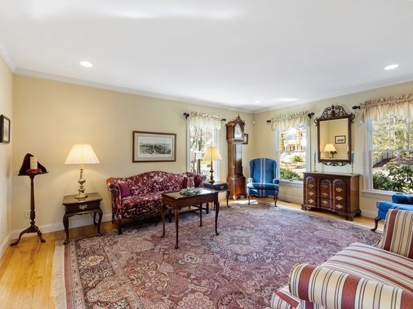 2 Marlboro Road, Lexington MA 02421
