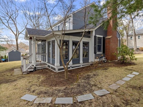 2 Marlboro Road, Lexington MA 02421