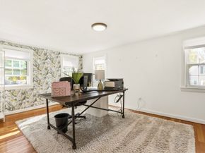 4 Wayside Dr, Danvers MA 01923
