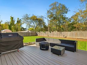 4 Wayside Dr, Danvers MA 01923