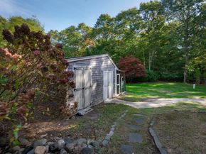 103 Mayflower Ln, Wareham MA 02538