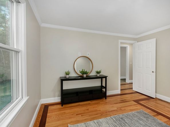 103 Mayflower Ln, Wareham MA 02538