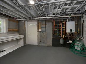 103 Mayflower Ln, Wareham MA 02538