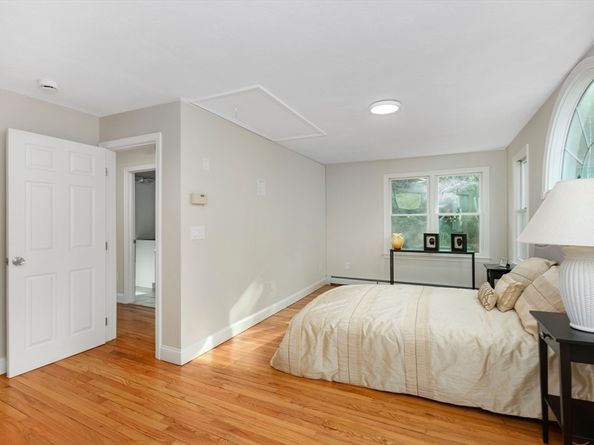 103 Mayflower Ln, Wareham MA 02538