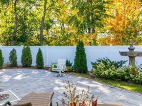 276 Lunenburg St 50, Fitchburg MA 01420