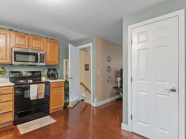 55 Brier St 55, Fitchburg MA 01420