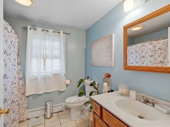 55 Brier St 55, Fitchburg MA 01420
