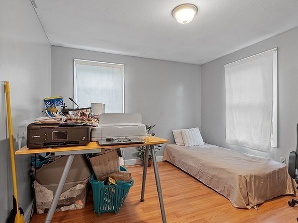 55 Brier St 55, Fitchburg MA 01420