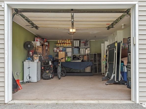 55 Brier St 55, Fitchburg MA 01420