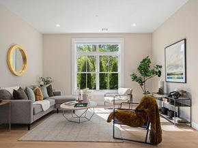 7 Cross St 201, Wilmington MA 01887