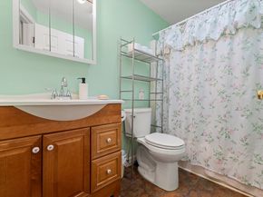 92 Gloucester St, Brockton MA 02302