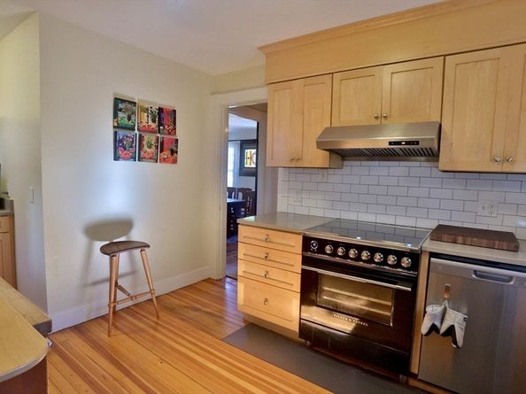 4 Willow Ave 2, Salem MA 01970