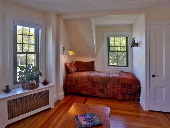 4 Willow Ave 2, Salem MA 01970