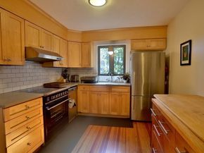 4 Willow Ave 2, Salem MA 01970