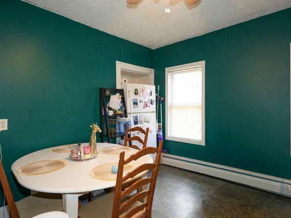 194 Norfolk St, Worcester MA 01604