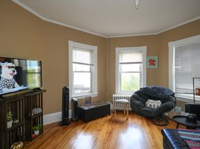 194 Norfolk St, Worcester MA 01604