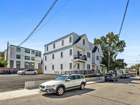 8 Oakhurst Street 4, Boston MA 02124