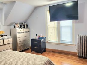 60 Circuit Ave S,, Worcester MA 01603