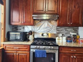 60 Circuit Ave S,, Worcester MA 01603
